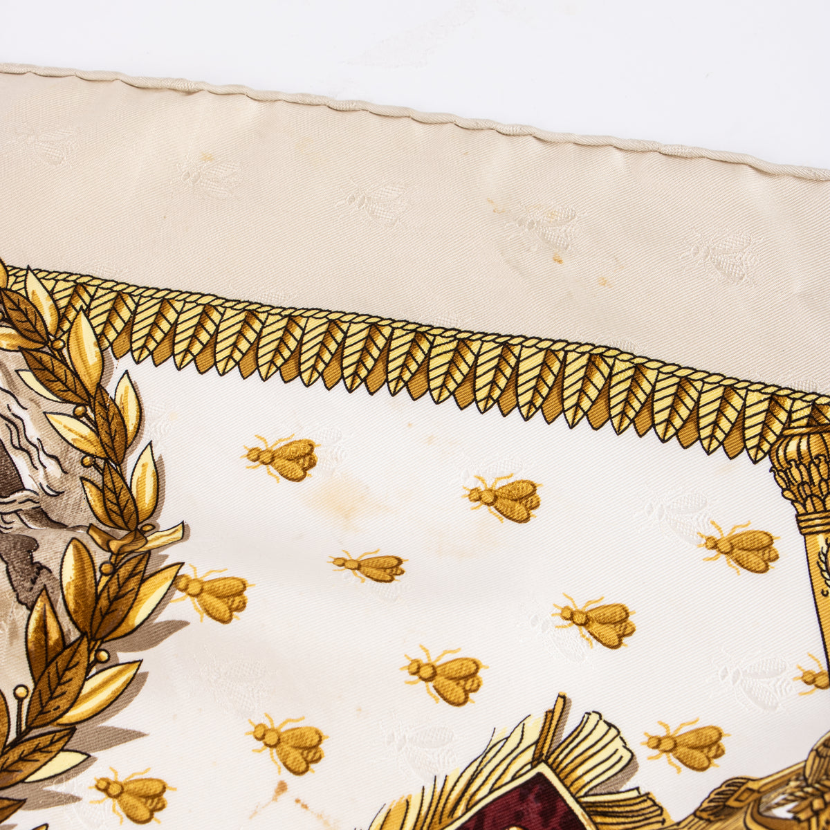Shop the authentic Hermès Napoléon Silk Scarf (Carré 90) on Labellov.com.