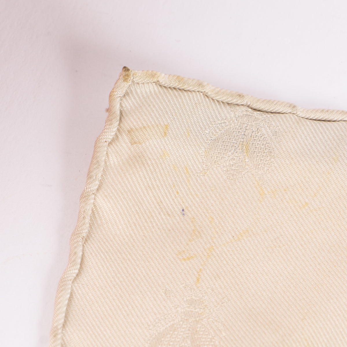 Shop the authentic Hermès Napoléon Silk Scarf (Carré 90) on Labellov.com.