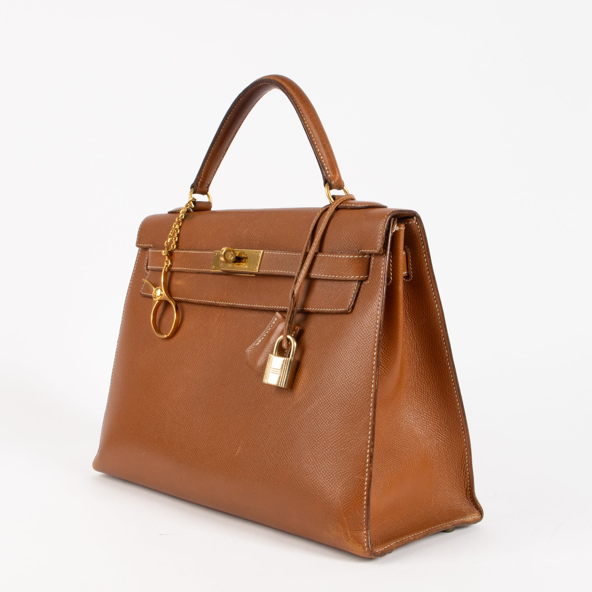 Hermès Kelly 32 Gold Courchevel GHW Bag