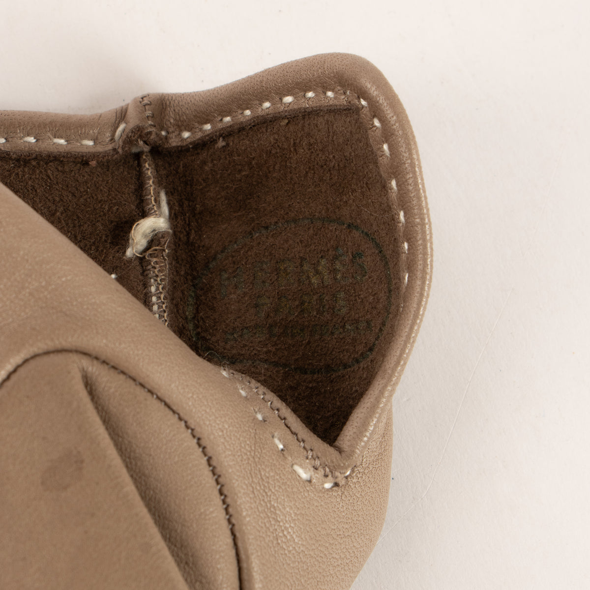 Shop the authentic Hermès Taupe Gloves on Labellov.com.