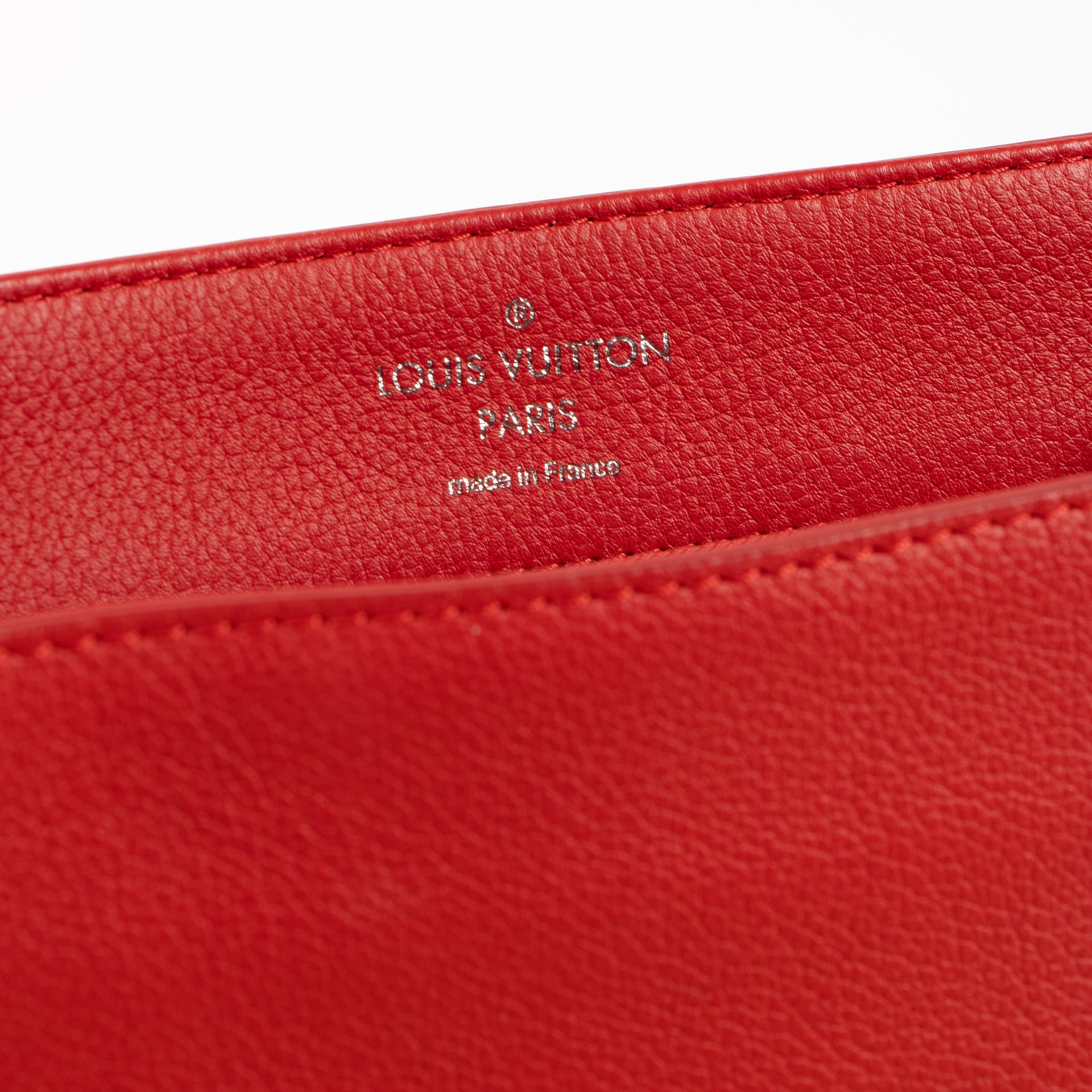 Louis Vuitton Red Lockme MM