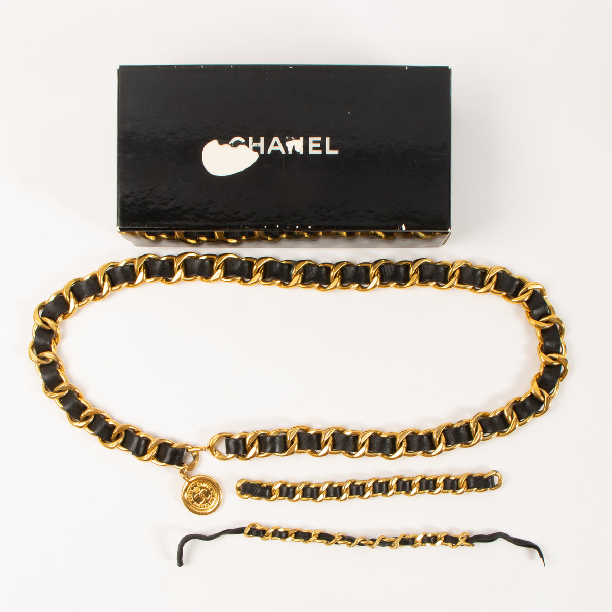 Shop this authentic Chanel Collection 28 Black Leather Gold Chain Belt pre-loved on Labellov.com