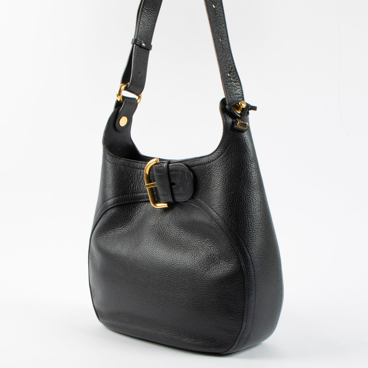 Shop the 100% authentic Delvaux Marine Souverain Shoulder Bag second hand on Labellov.com!