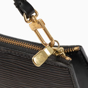 Shop the authentic Louis Vuitton Black Epi Leather on Labellov.com !