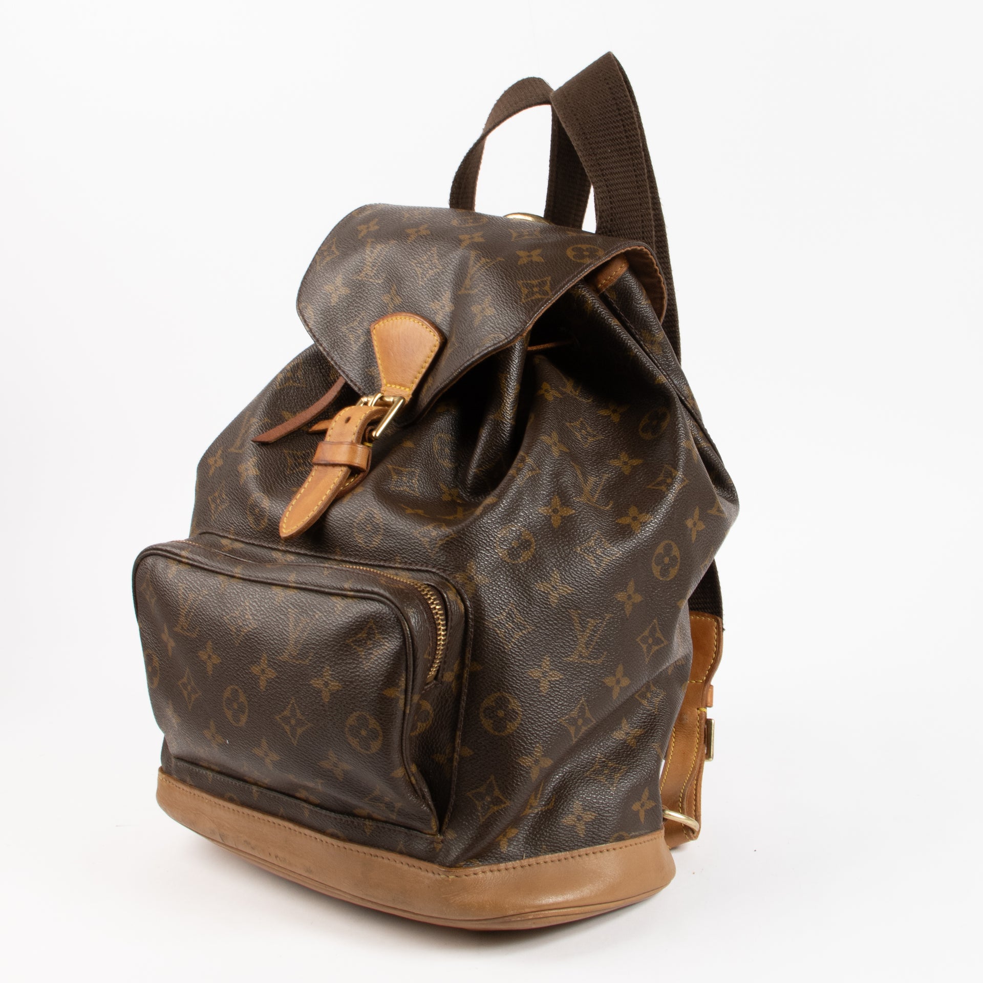 Shop the authentic Louis Vuitton Monogram Canvas Montsouris MM Backpack on Labellov.com !