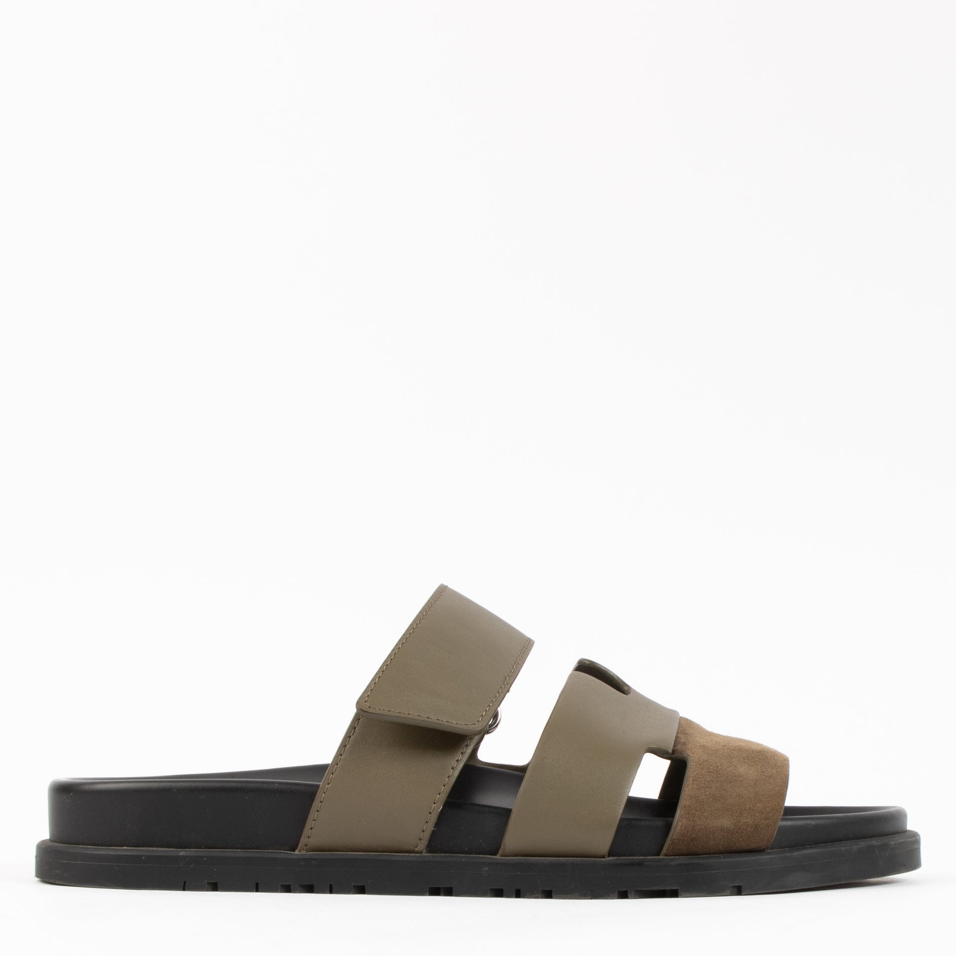 Hermes Vert Toundra Calfskin/Suede Chypre Sandals - Size 39