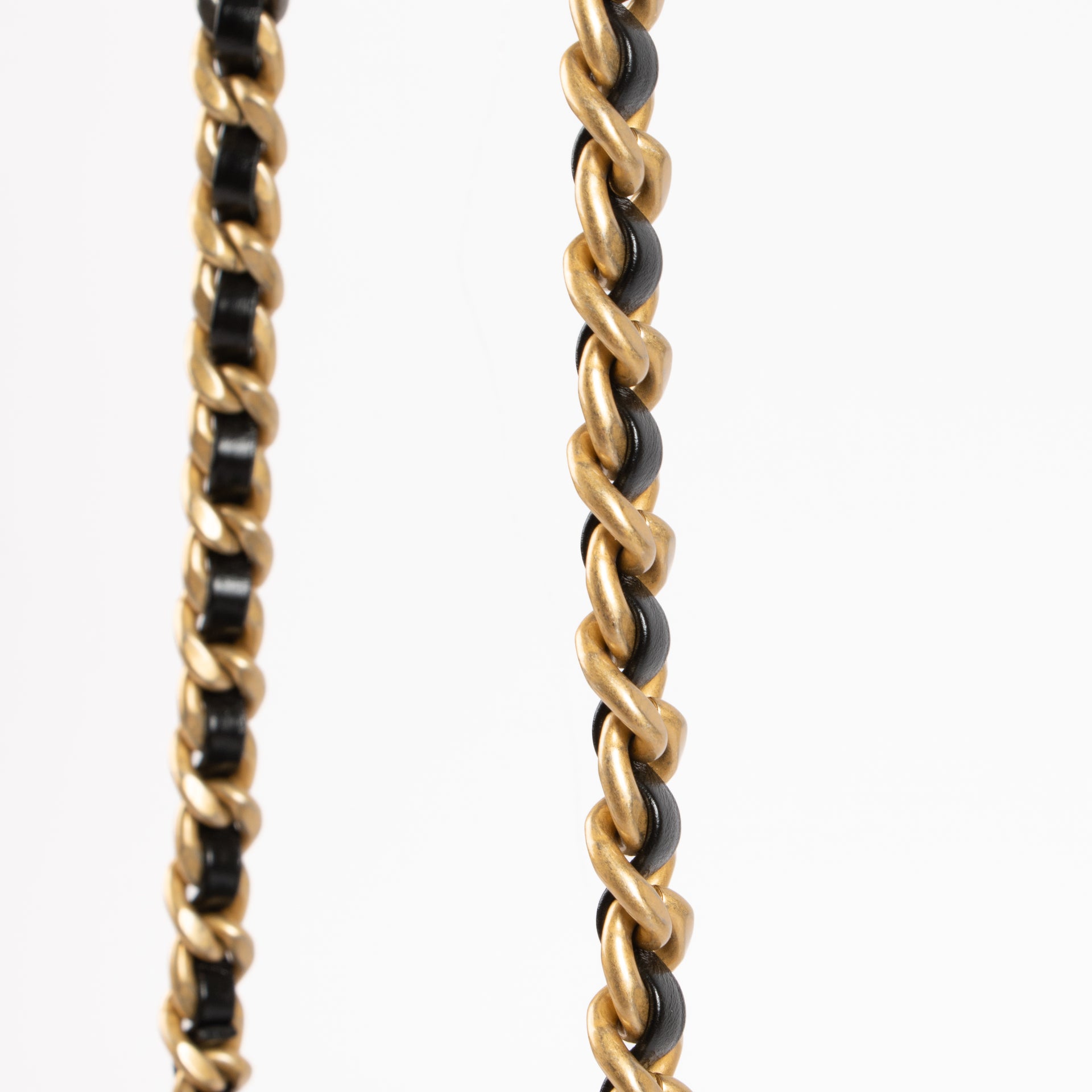Chanel Black 19 Small