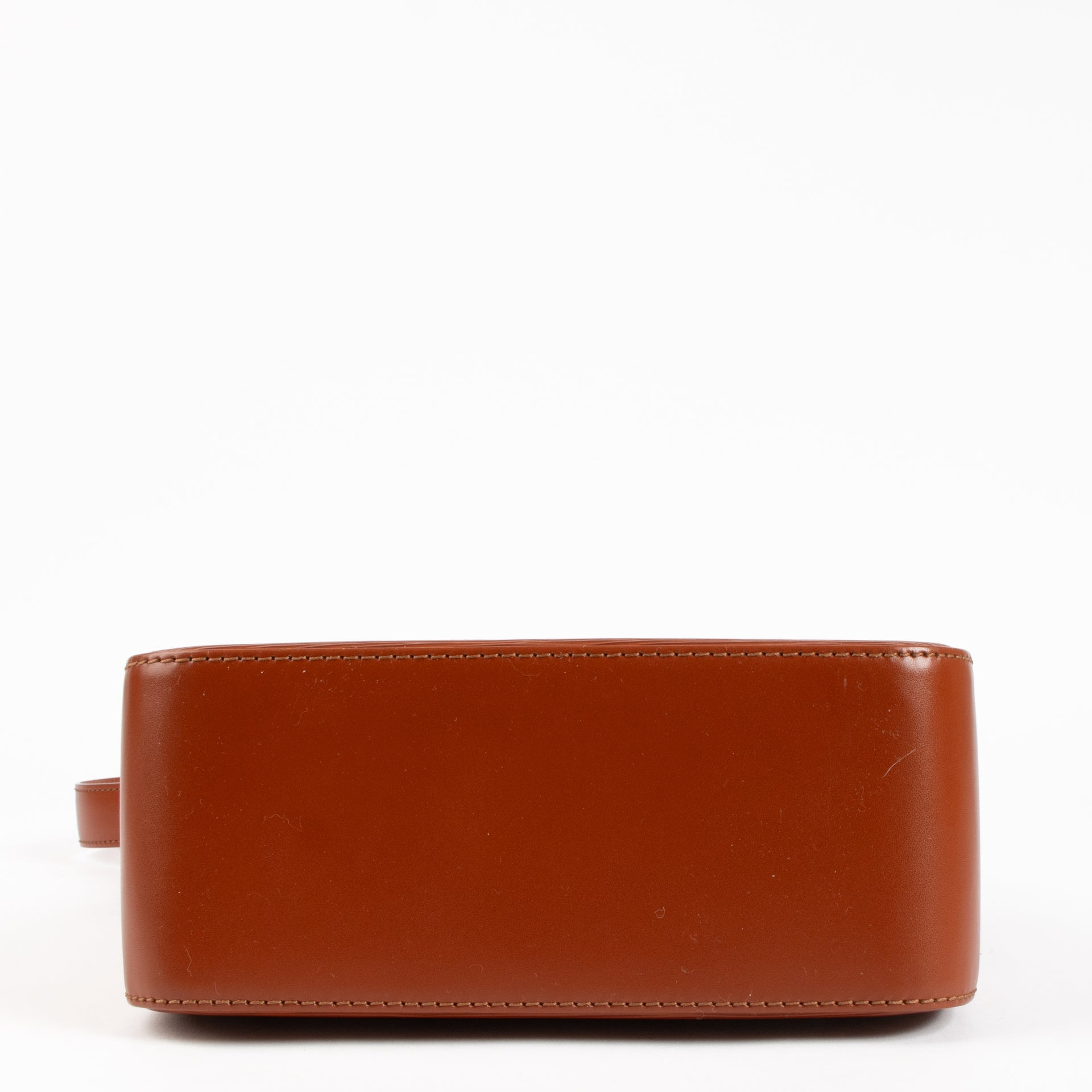 Shop the authentic Louis Vuitton Kenyan Fawn Epi Buci Shoulder Bag on Labellov.com !