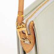 Shop the authentic Louis Vuitton Peppermint Vernis Mott Bag on Labellov.com !