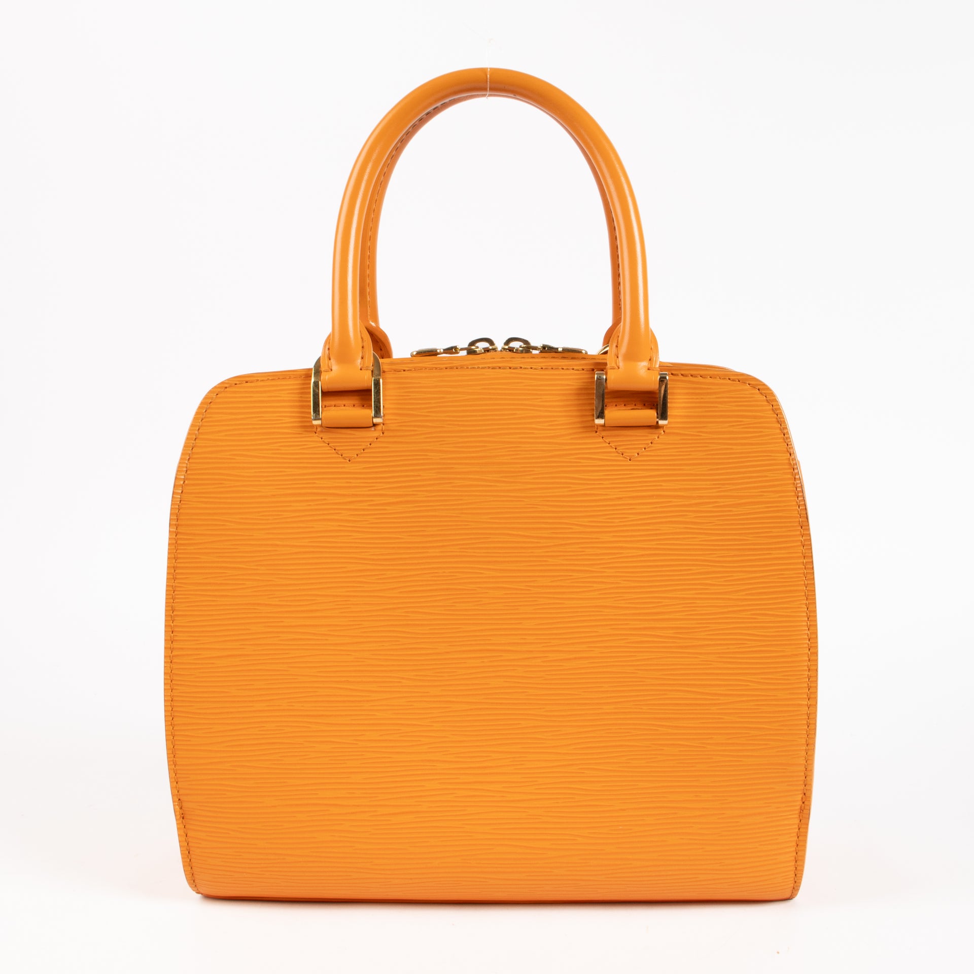 Shop the authentic Louis Vuitton Mandarin Epi Pont Neuf Bag on Labellov.com !