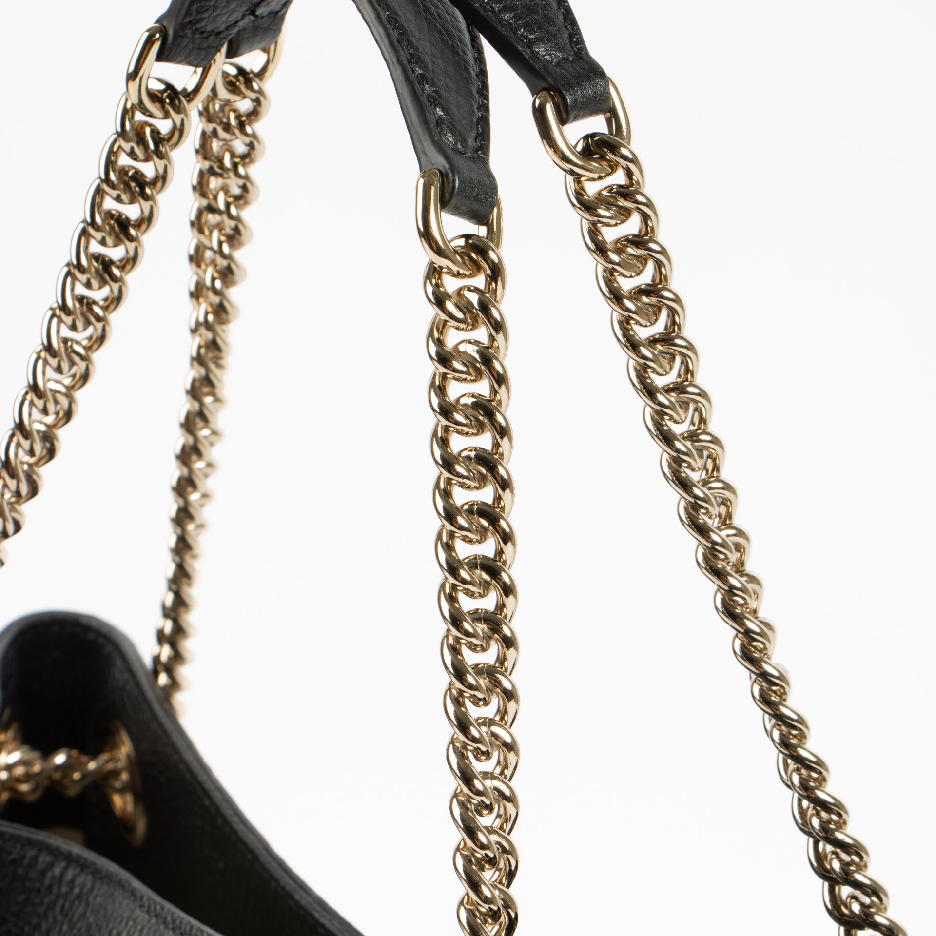 Shop authentic Gucci Black Soho Chain Hobo Bag on Labellov.com.