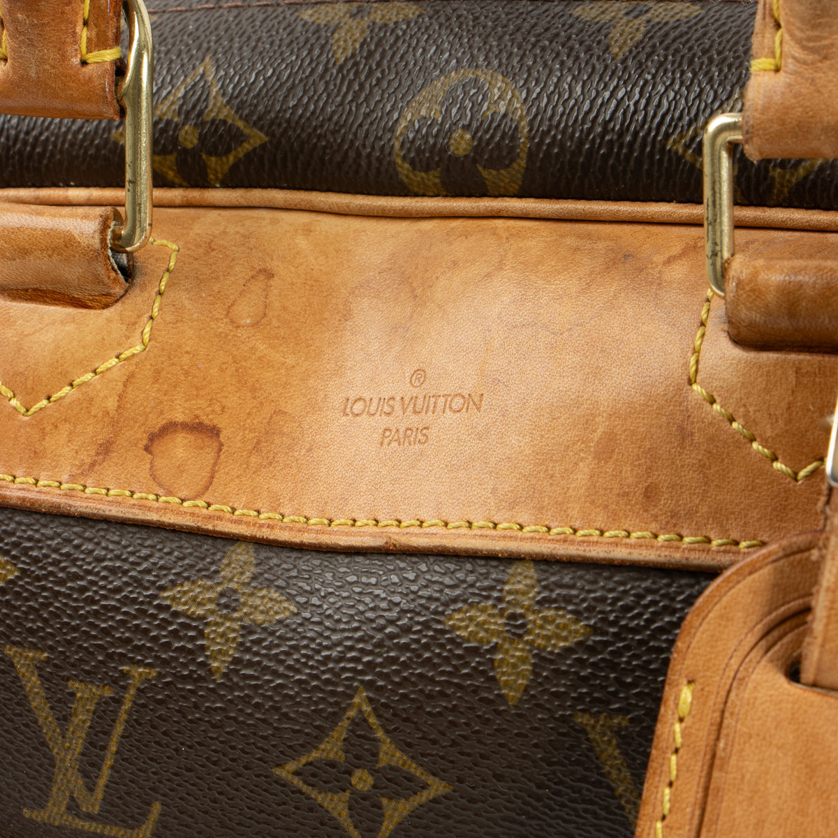 Shop this authentic Louis Vuitton Monogram Deauville Bag pre-loved on Labellov.com