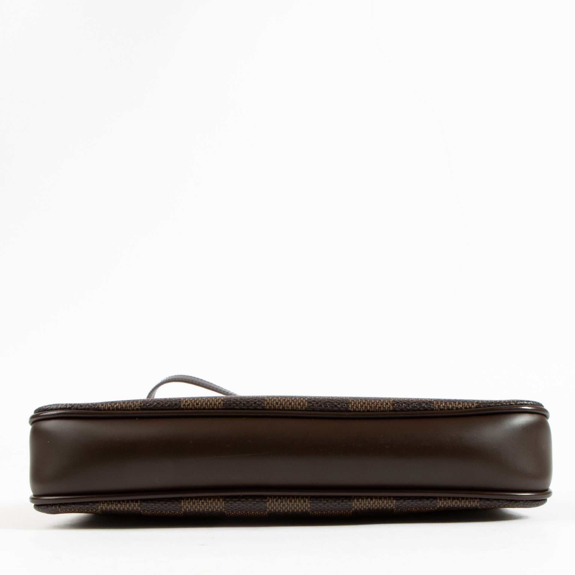 Shop the authentic Louis Vuitton Damier Ebene Navona Pochette on Labellov.com !