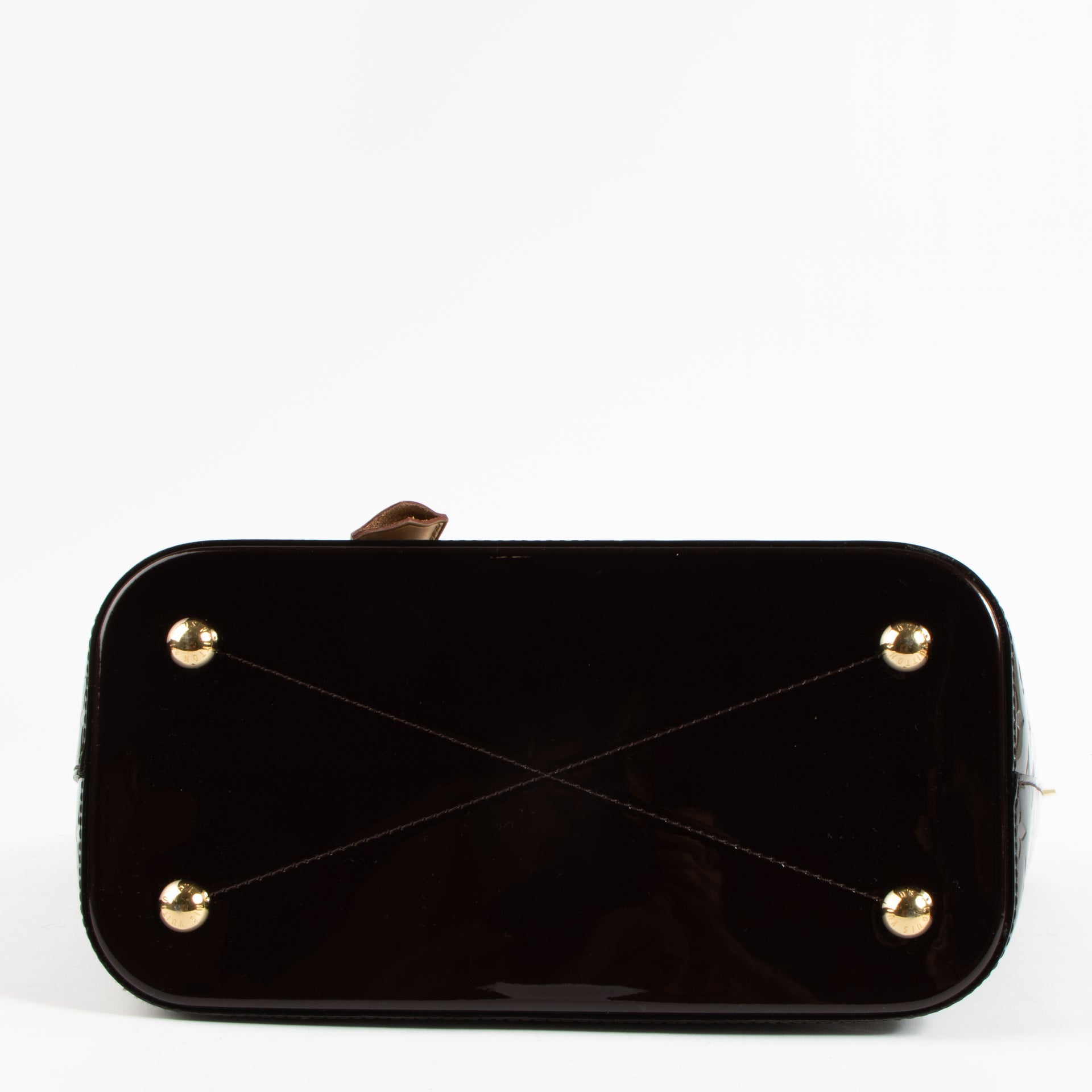 Shop the authentic Louis Vuitton Amarante Monogram Vernis Montebello Bag on Labellov.com !