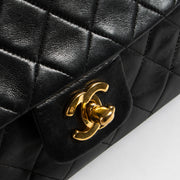 Shop the authentic Chanel Vintage Black Lambskin Flap Bag on Labellov.com !