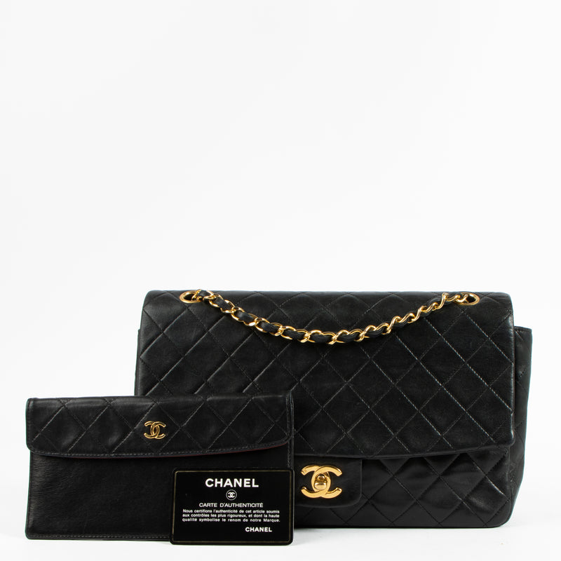 Shop the authentic Chanel Vintage Black Lambskin Flap Bag on Labellov.com !