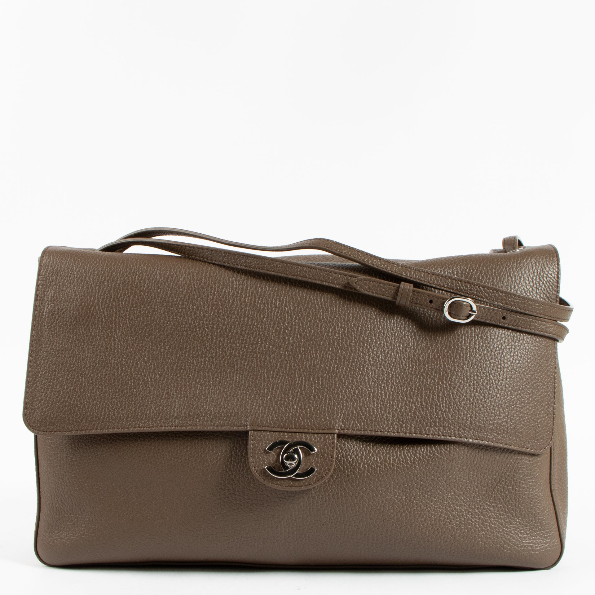 Shop the authentic Chanel Light Brown Grained Calfskin Maxi Flap Bag on Labellov.com !