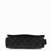 Shop the authentic Louis Vuitton Monogram Eclipse District PM Bag on Labellov.com !