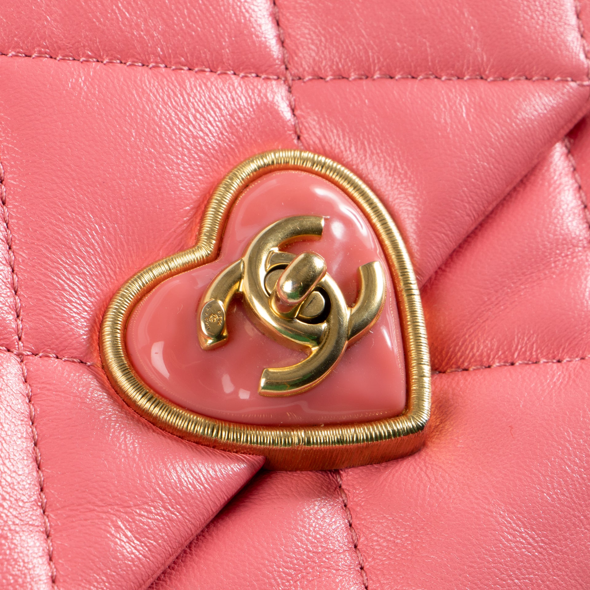 Shop the authentic Chanel Pink Heart Classic Flap Bag on Labellov.com !