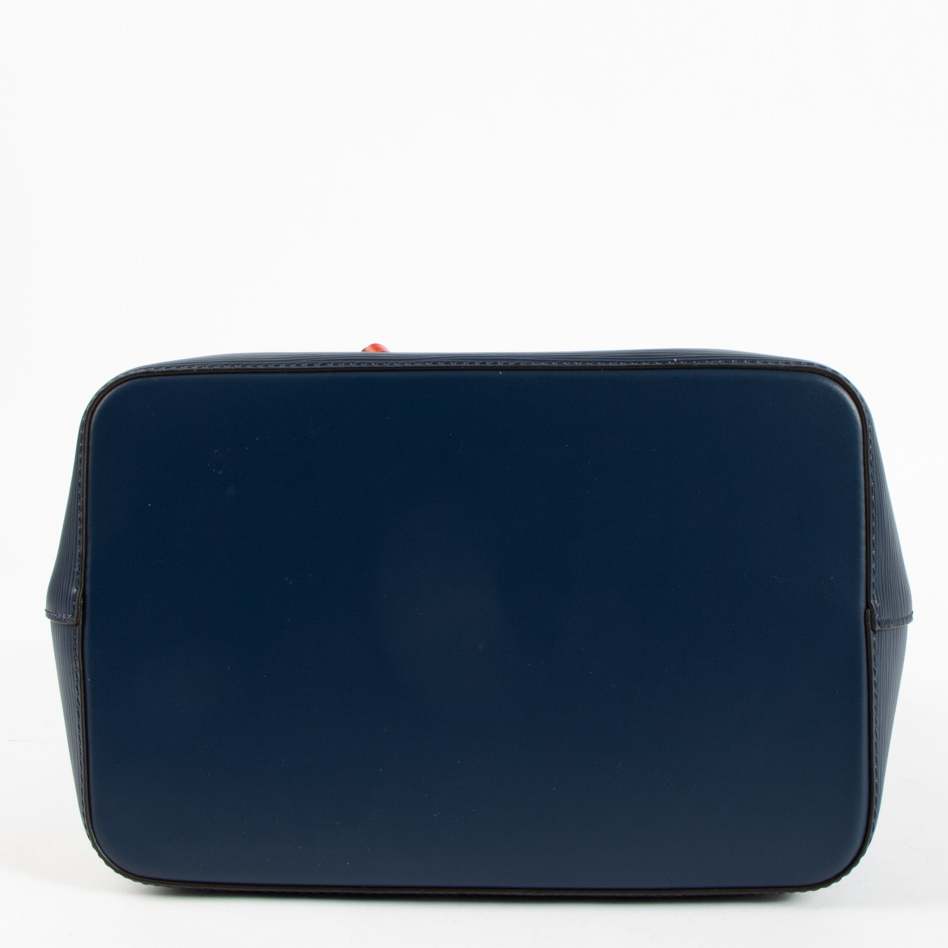 Shop this authentic Louis Vuitton Indigo/Coquelicot Epi NeoNoe MM Bag pre-loved on Labellov.com