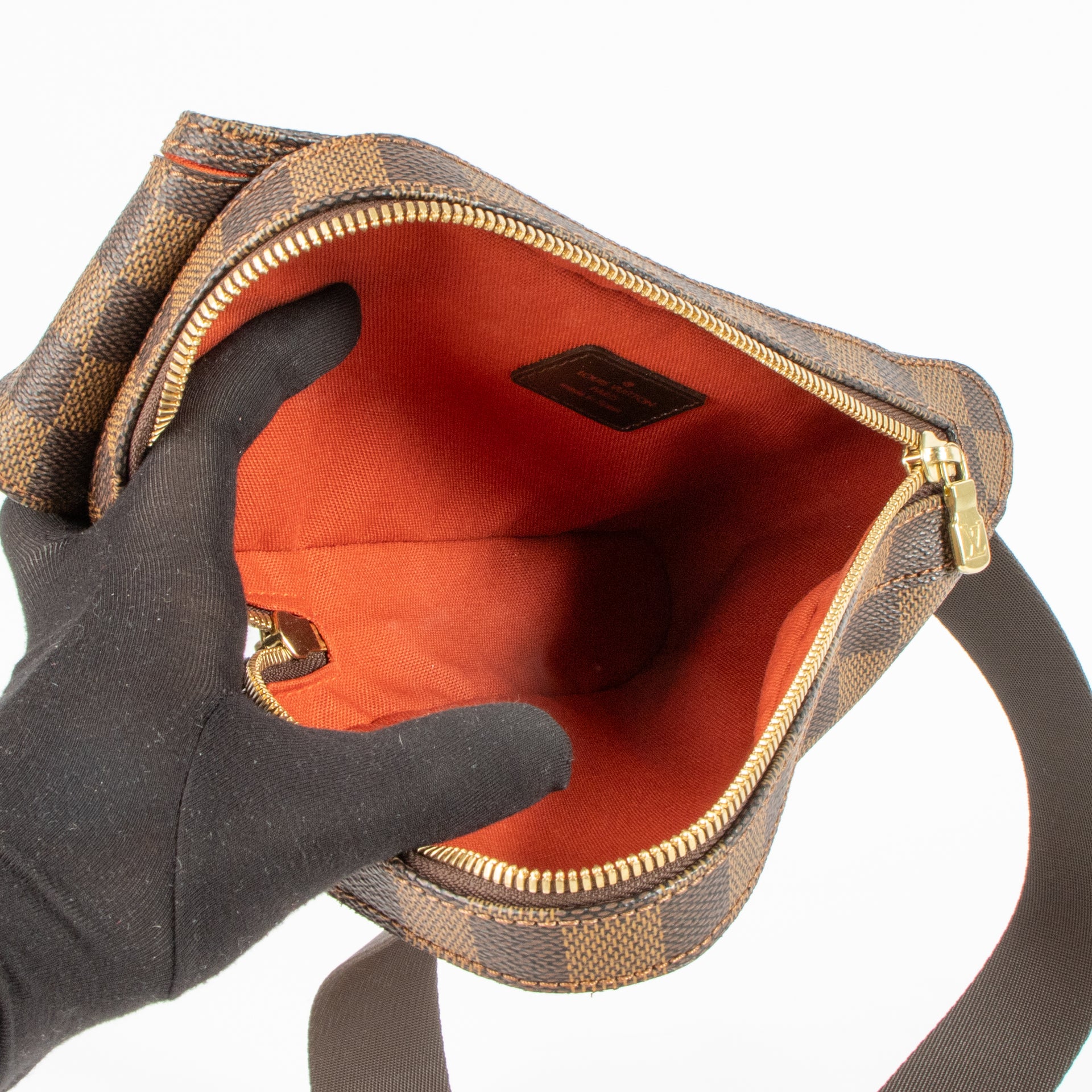 Shop this authentic Louis Vuitton Damier ebene Geronimos Belt bag pre-loved on Labellov.com