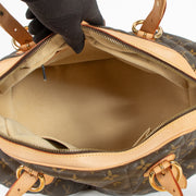 Shop this authentic Louis Vuitton Quilted Monogram Etoile Bowling Bag pre-loved on Labellov.com