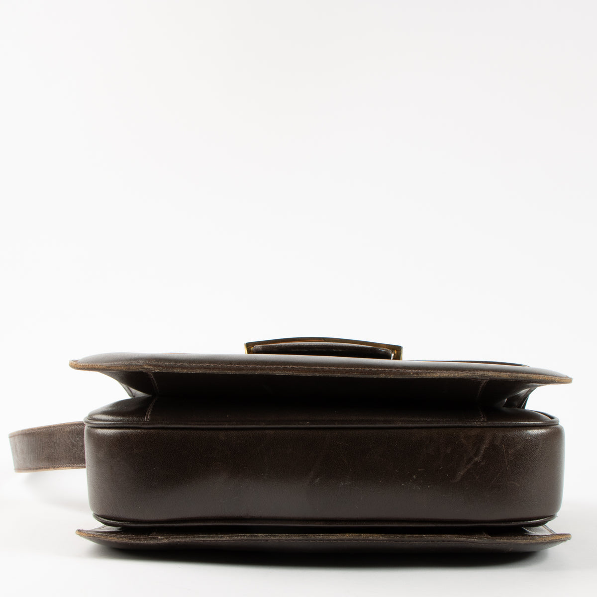 Shop the 100% authentic Celine Vintage Dark Brown Shiny Calfskin Carriage Shoulder Bag second hand on Labellov.com!