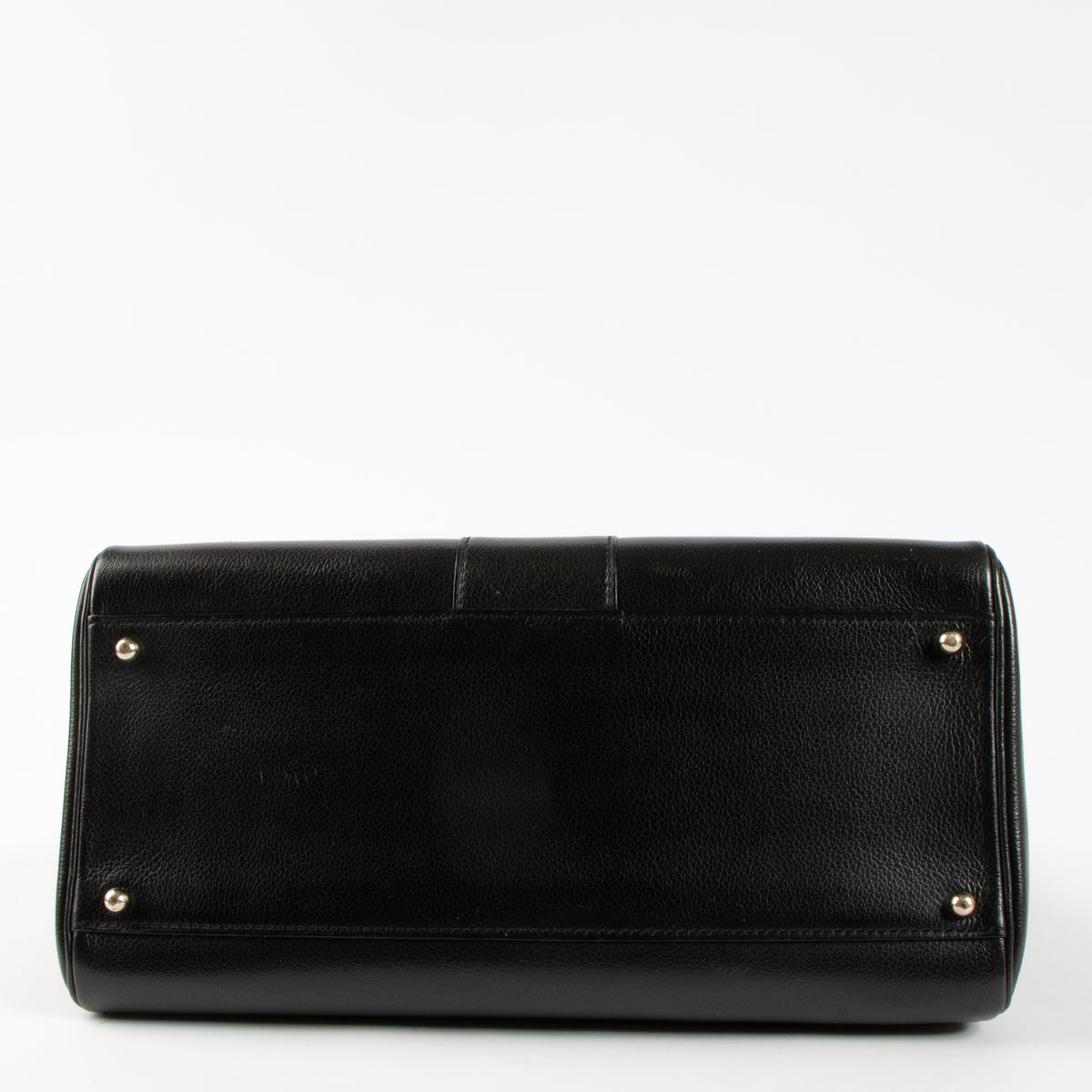 Shop the 100% authentic Delvaux Black Jumping Brillant MM Bag second hand on Labellov.com!
