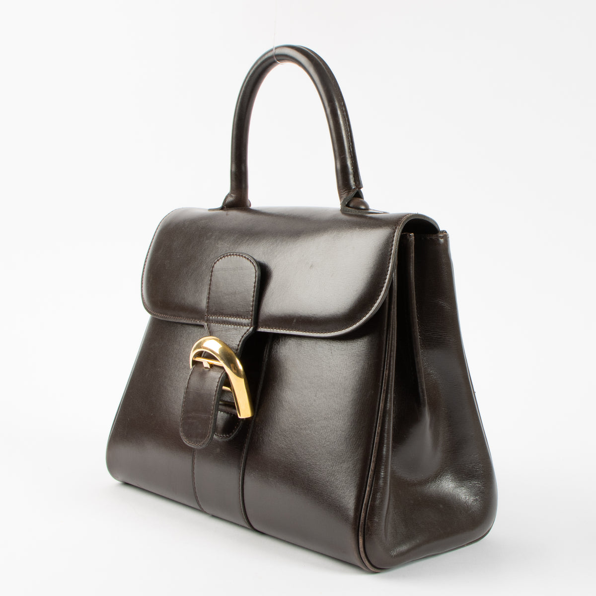 Shop the 100% authentic Delvaux Vintage Dark Brown Box Calf Brillant MM second hand on Labellov.com