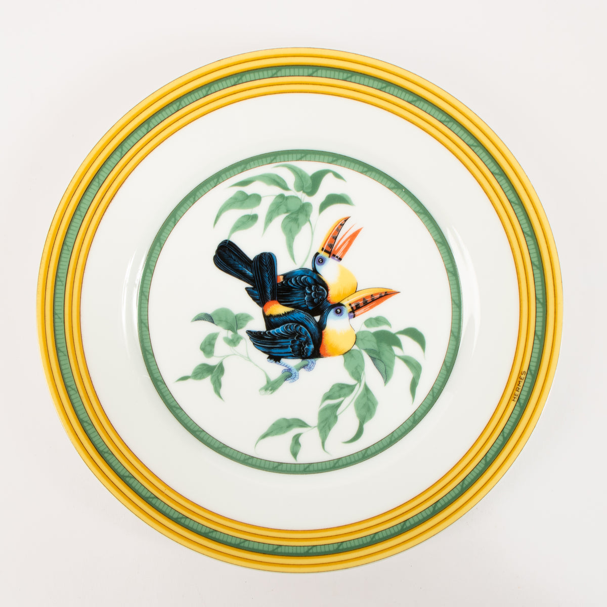 Shop the authentic Hermes Les Toucans Porcelain Tea Set second hand on Labellov.com!