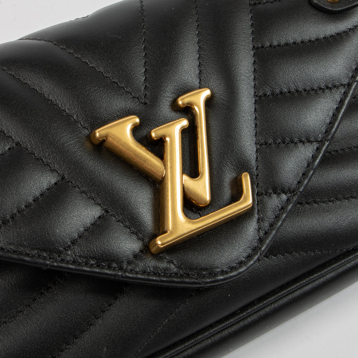 Louis Vuitton Black New Wave Chain Pochette Bag