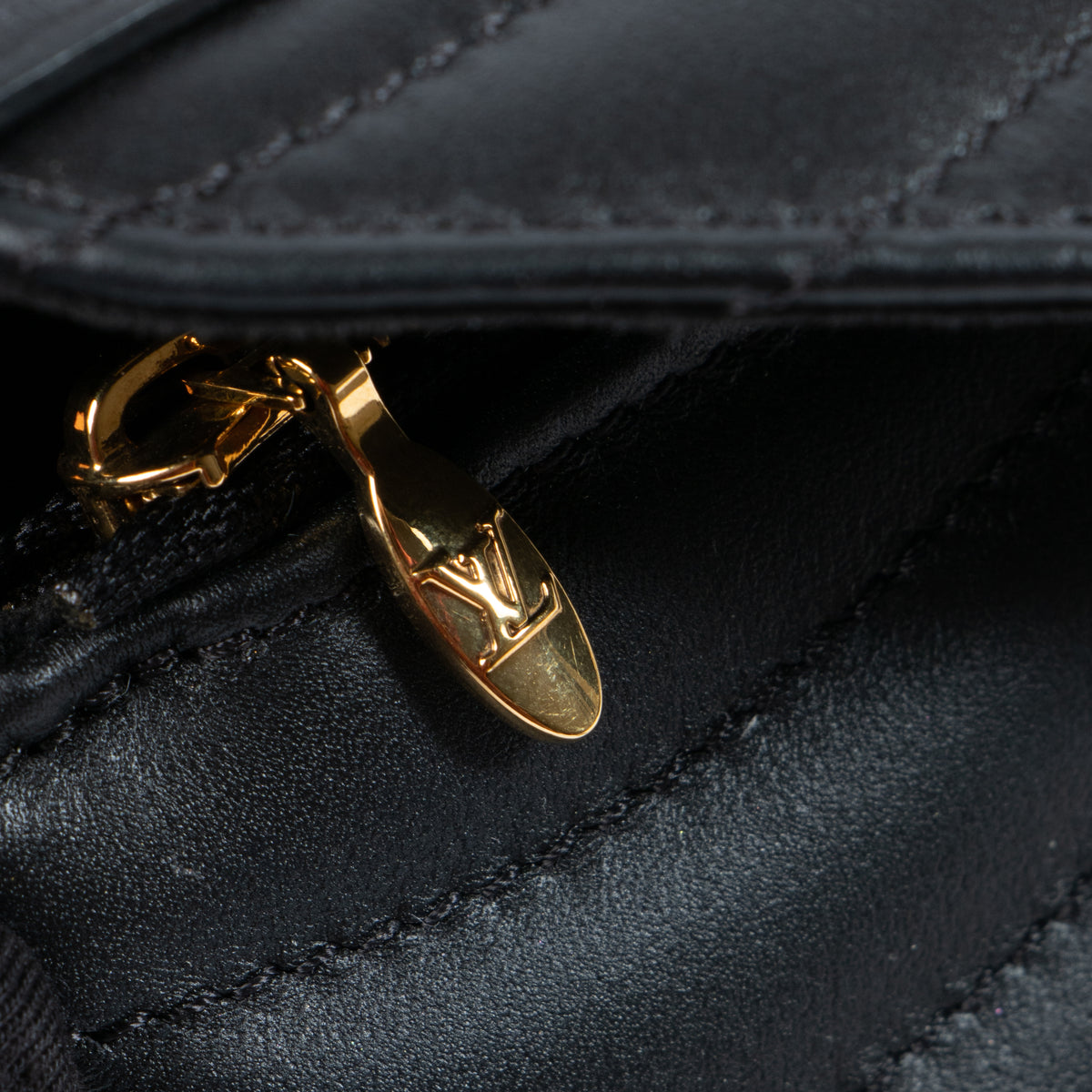 Louis Vuitton Black New Wave Chain Pochette Bag