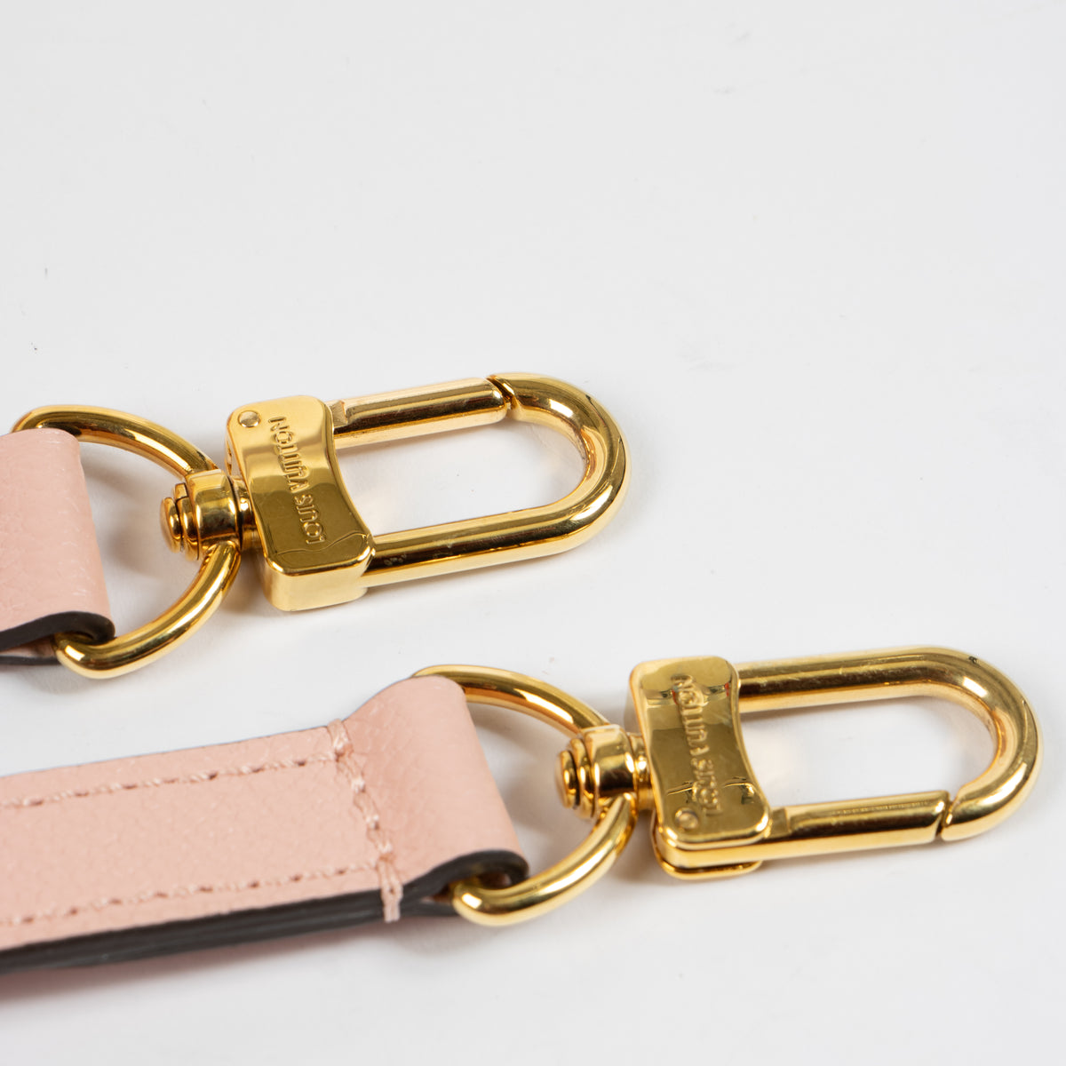 Louis Vuitton Rose Poudre Monogram Empreinte Pochette Metis