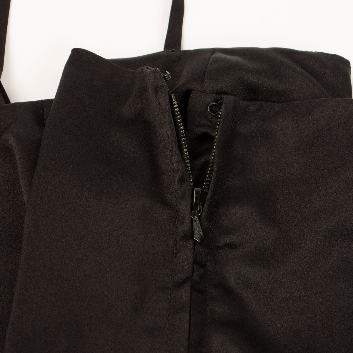 Shop this authentic luxury chanel 07A black Dress pre-loved by Labellov.com