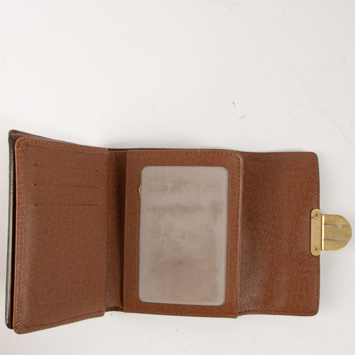 Shop this authentic Louis Vuitton Monogram Koala Wallet pre-loved on Labellov.com