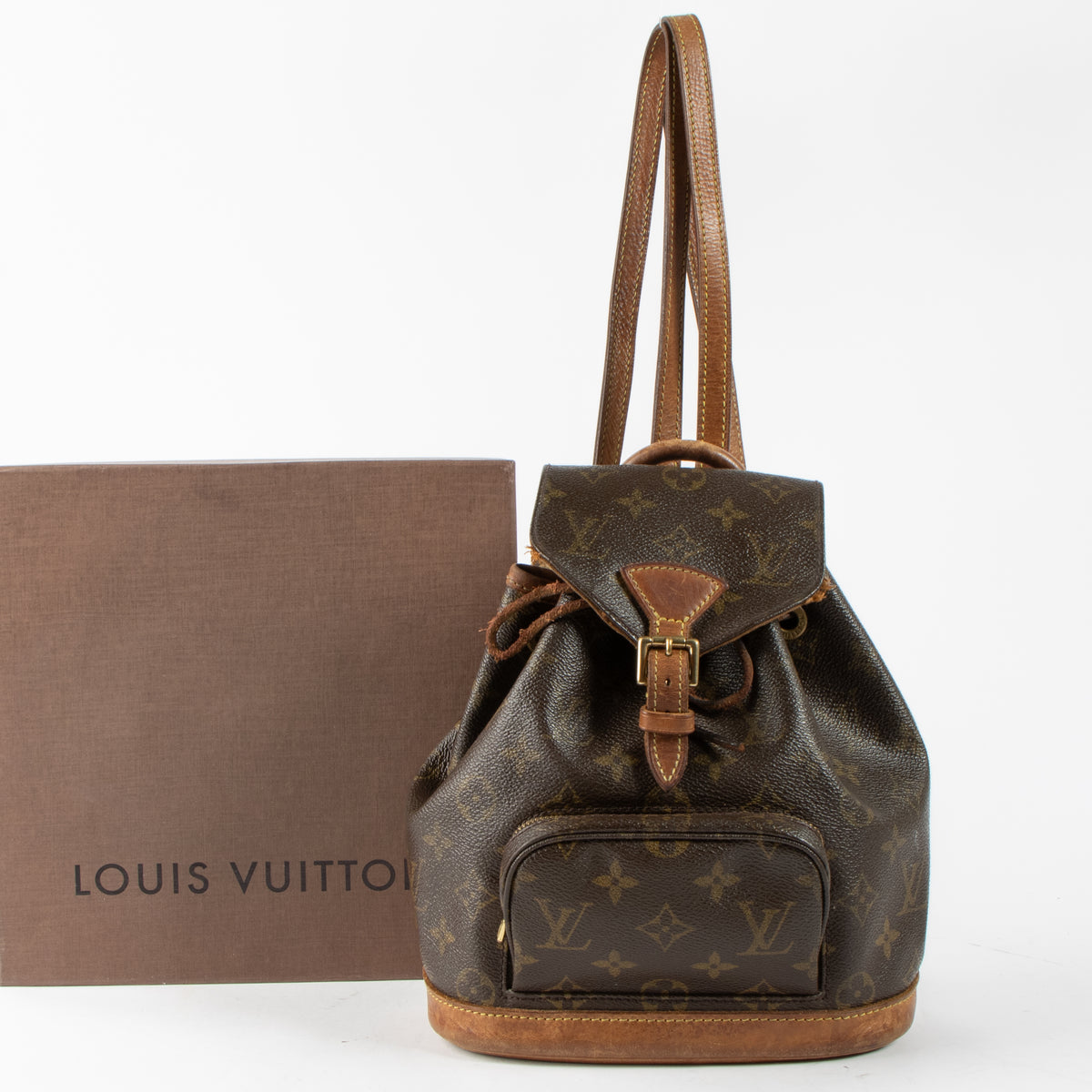 Shop this authentic Louis Vuitton monogram Montsouris Backpack pre-loved on Labellov.com.