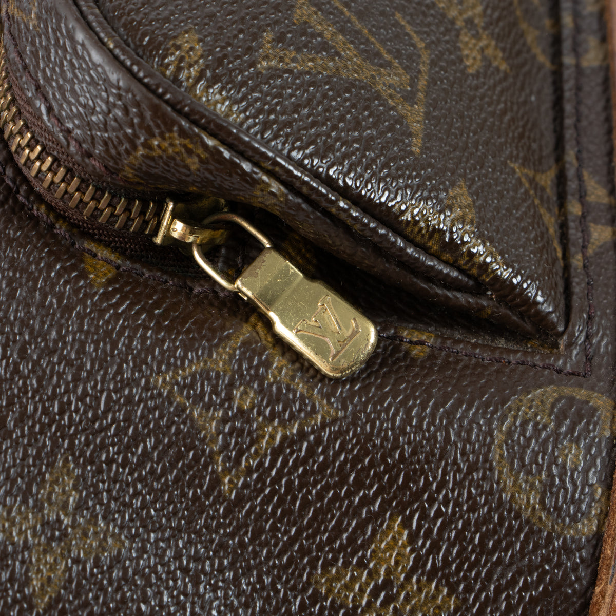 Shop this authentic Louis Vuitton monogram Montsouris Backpack pre-loved on Labellov.com.