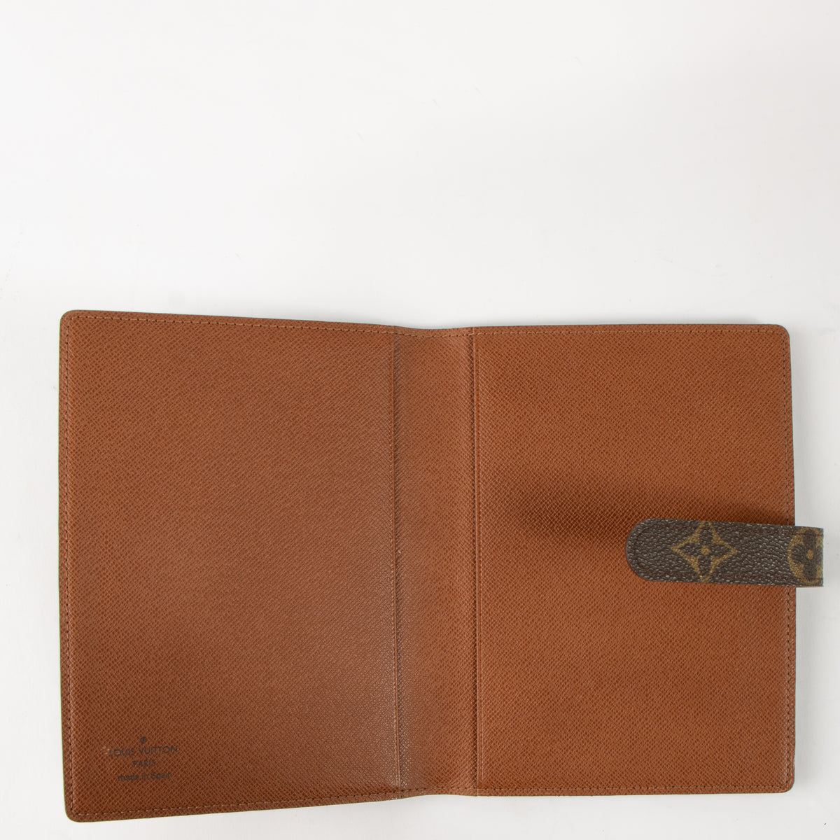 Shop this authentic Louis Vuitton Monogram Photo Album Cover pre-loved on Labellov.com