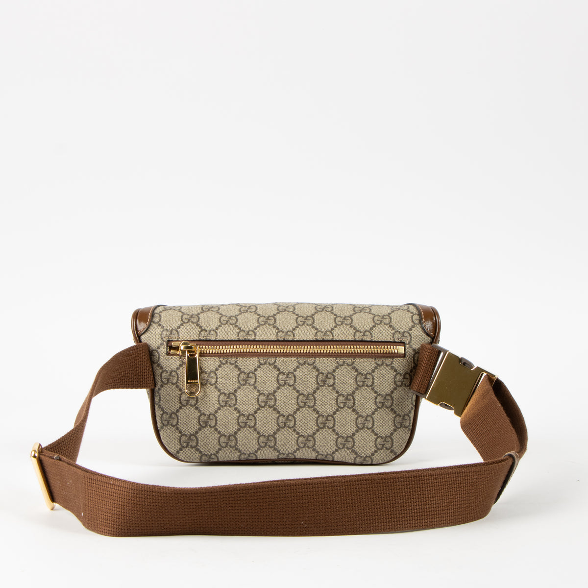 Shop this Gucci GG Supreme Small Belt bag pre-loved by Labellov.com