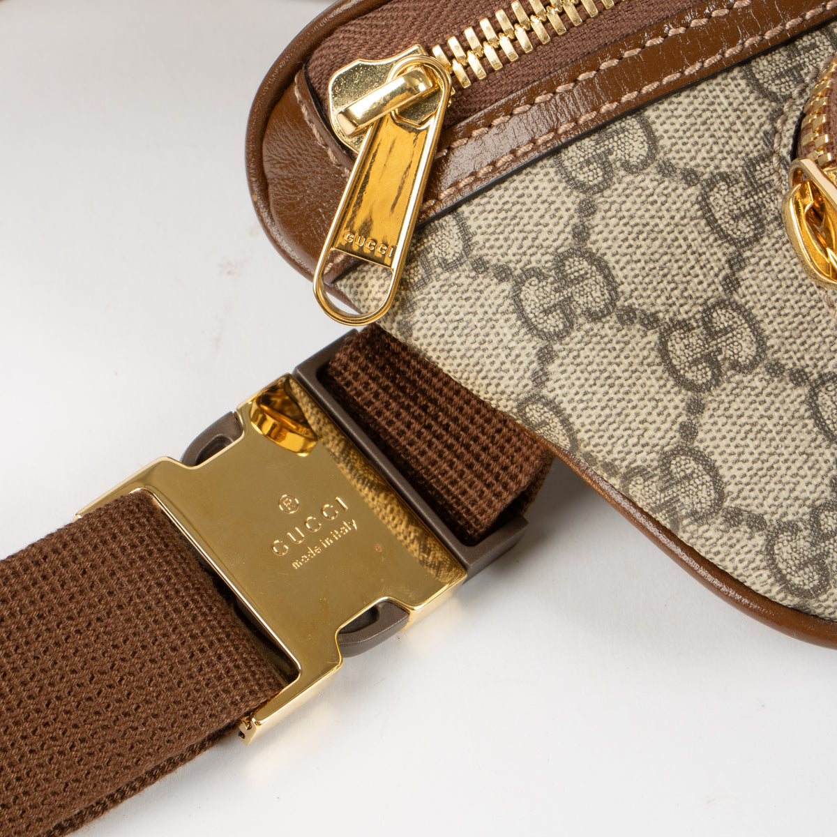 Shop this Gucci GG Supreme Small Belt bag pre-loved by Labellov.com