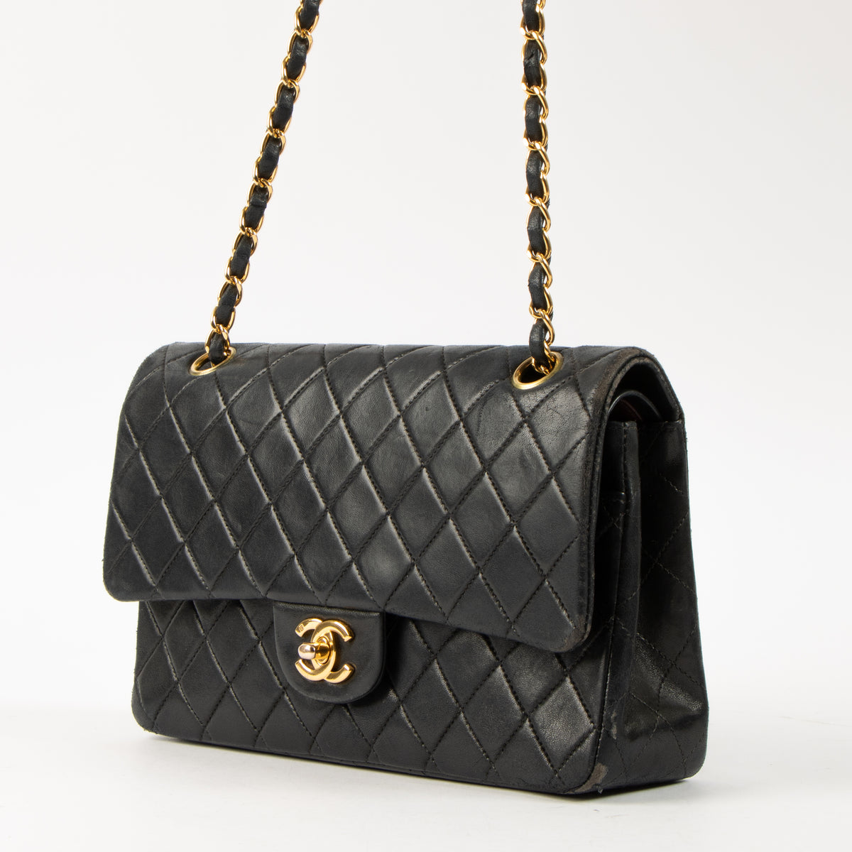 Chanel Vintage Black Lambskin Medium Classic bag