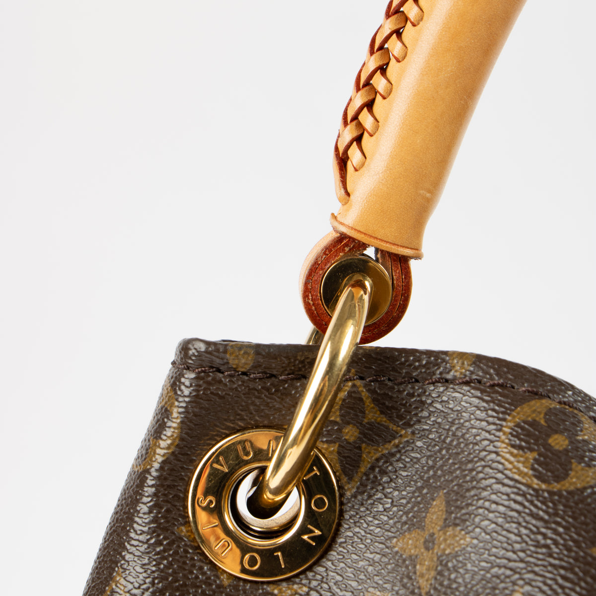 Louis Vuitton Monogram Artsy MM Bag