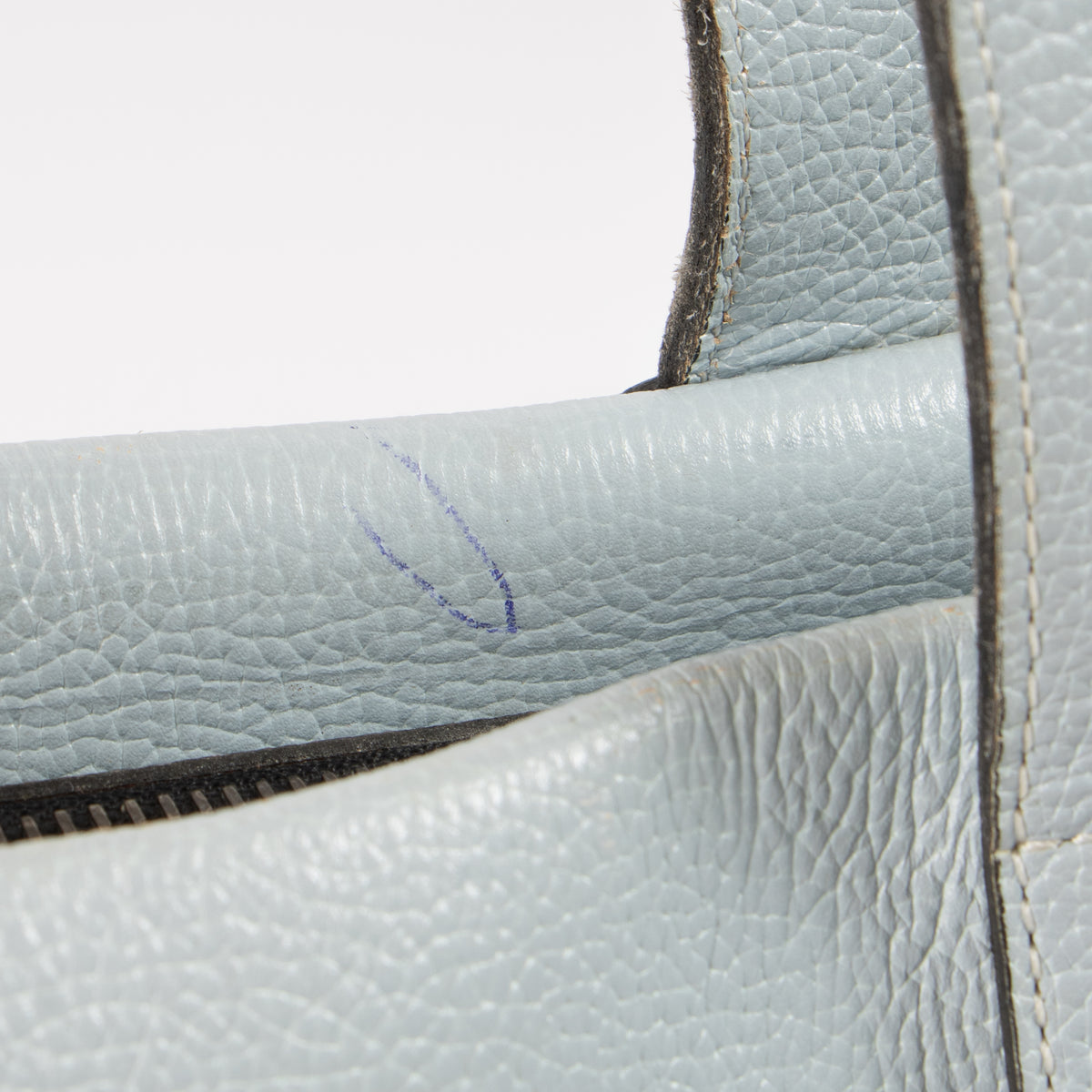 Shop this authentic Delvaux Azur Leipzig Bag Pre-Loved on Labellov.com 