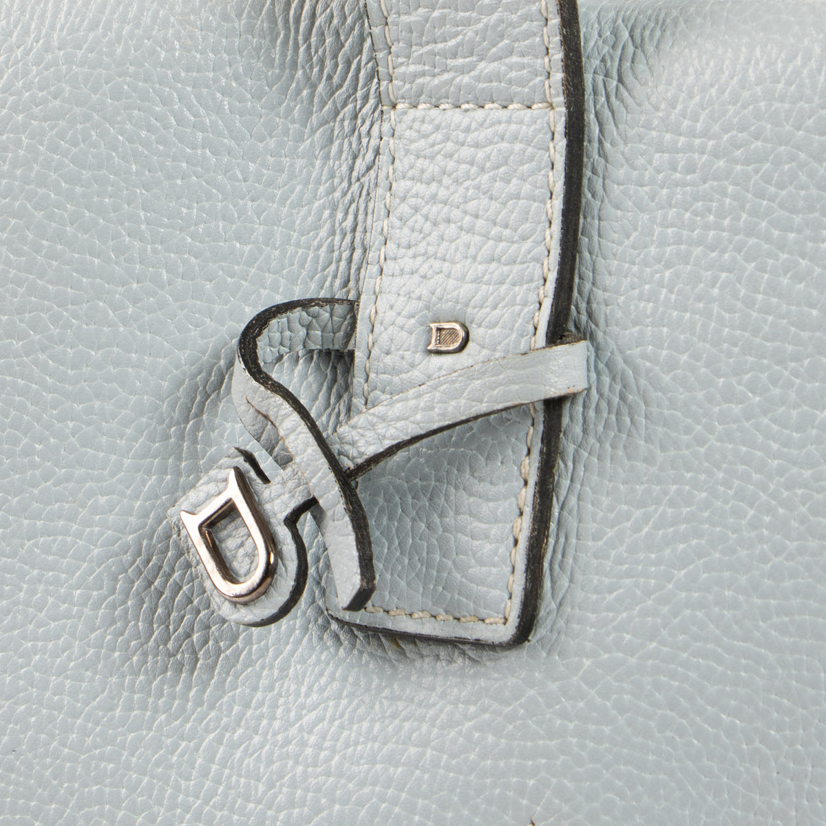 Shop this authentic Delvaux Azur Leipzig Bag Pre-Loved on Labellov.com 