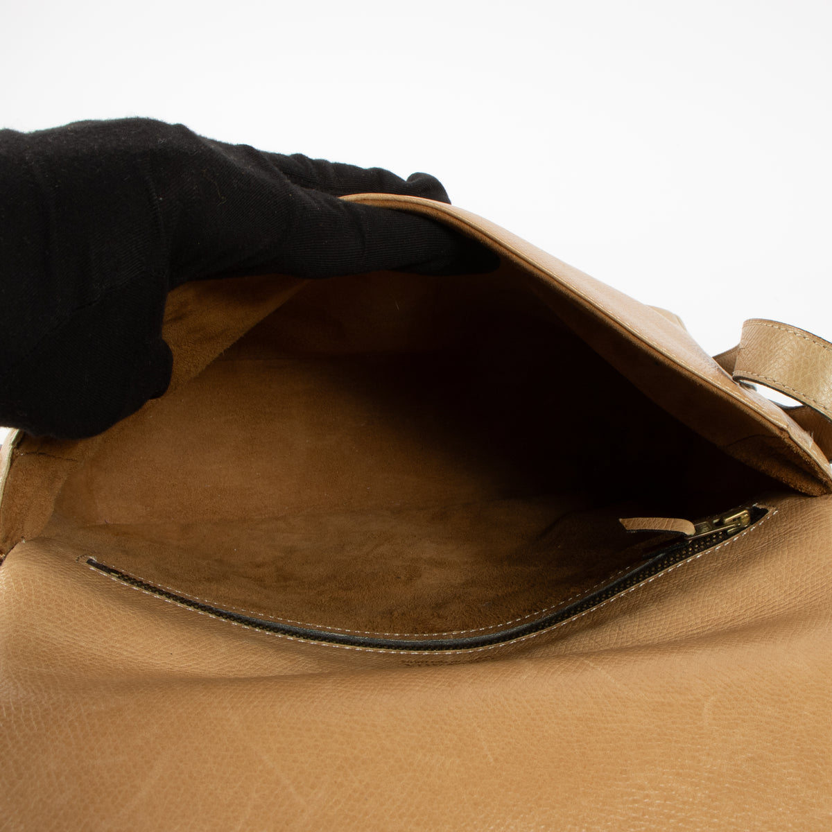 Shop the authentic Delvaux Beige Poirier Bag on Labellov.com.