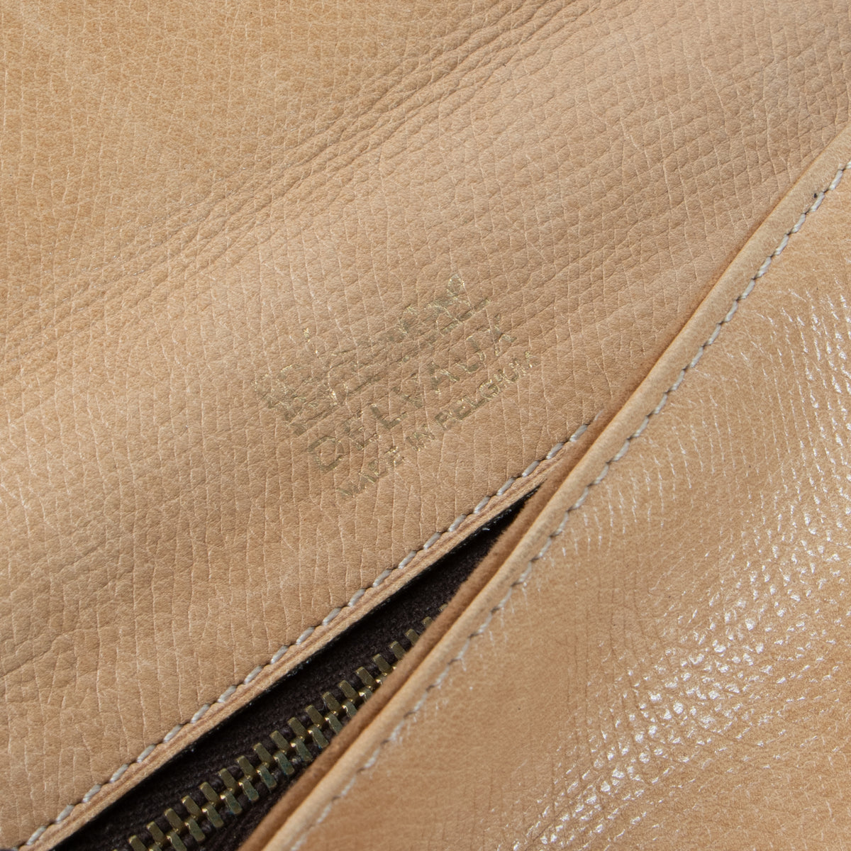 Shop the authentic Delvaux Beige Poirier Bag on Labellov.com.