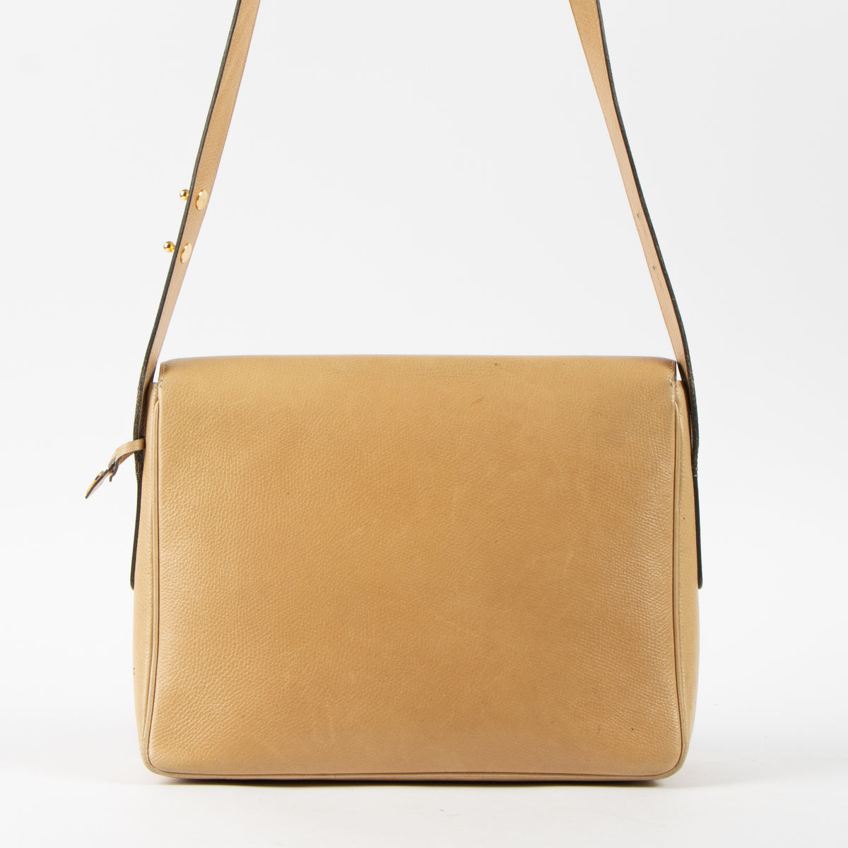 Shop the authentic Delvaux Beige Poirier Bag on Labellov.com.