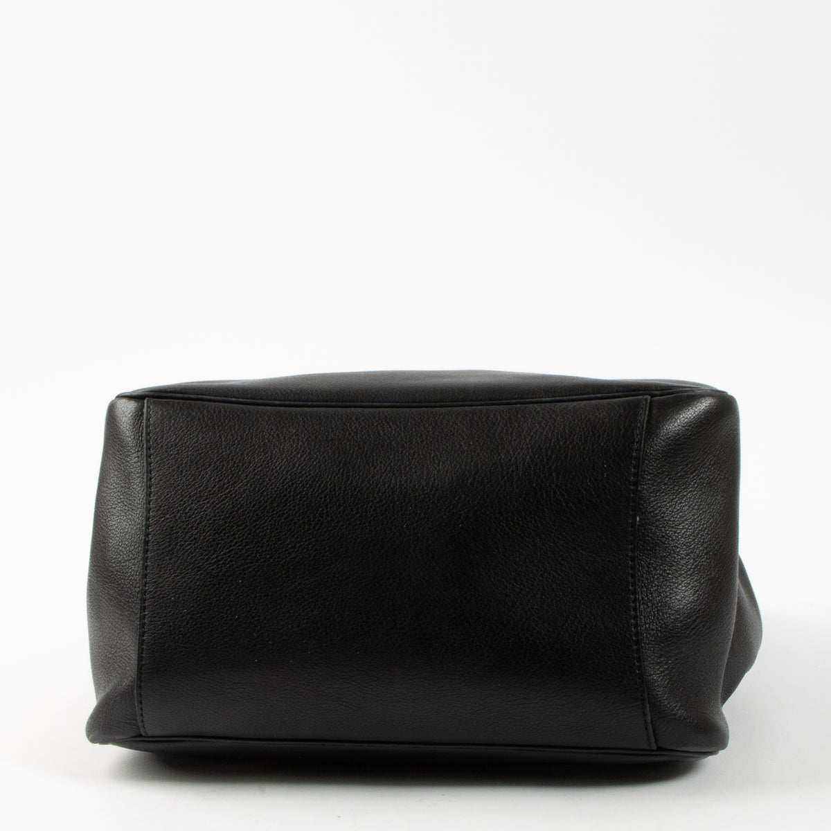 Shop this authentic Delvaux Black Canter Roseau Bag pre-loved on Labellov.com
