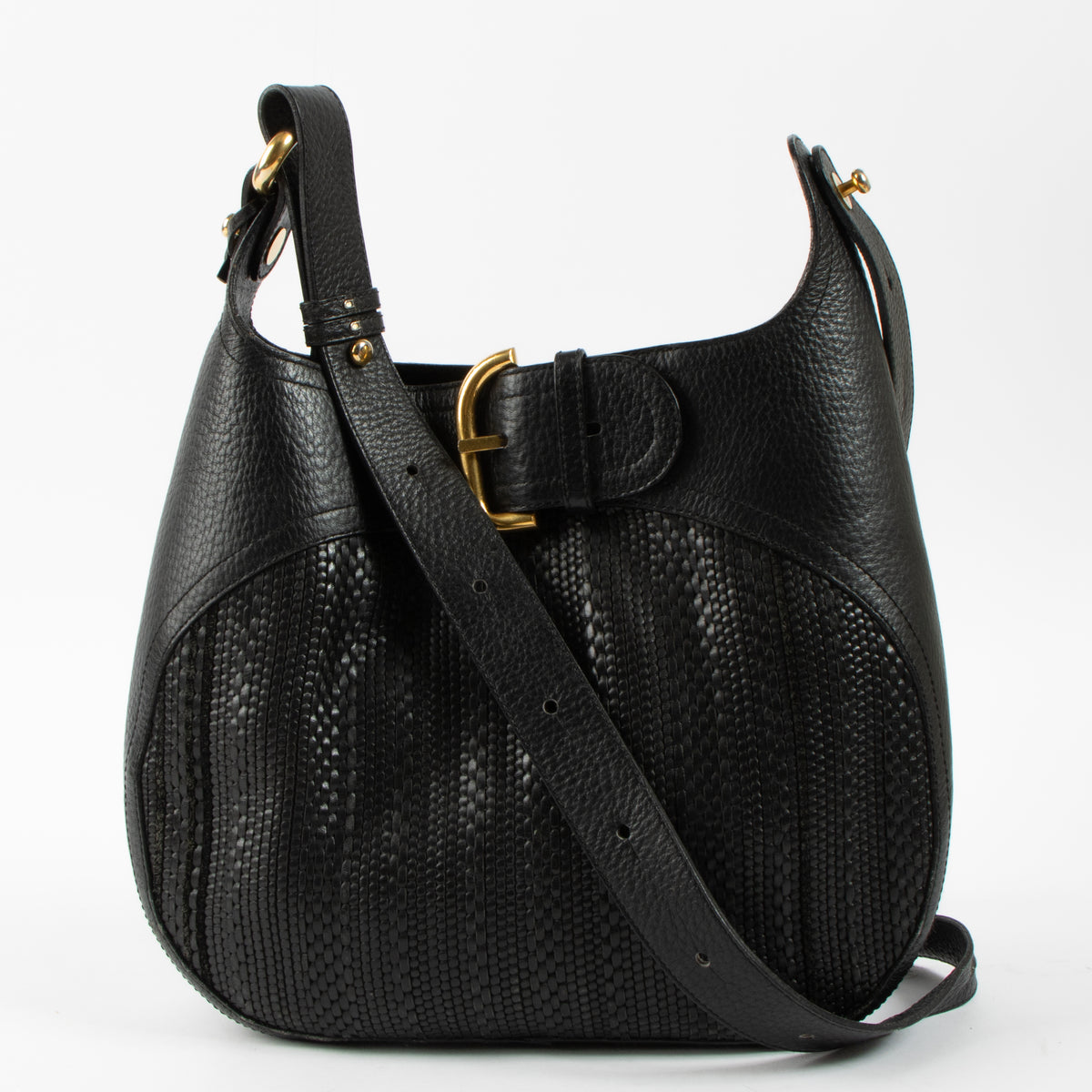 Shop this authentic Delvaux Black Chardonne Shoulder bag Pre-loved on Labellov.com