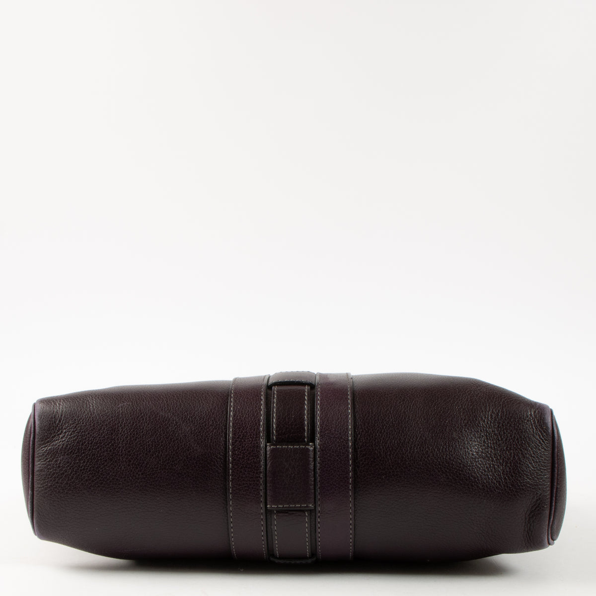 Shop this authentic Delvaux Aubergine Sisal Shoulder bag Pre-loved on Labellov.com